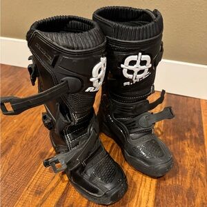 COPY - Motocross Boots